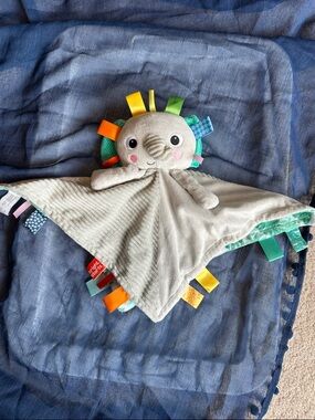 Plush Elephant Taggy Comforter - Gray with Multicolor Tags